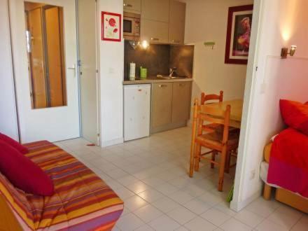 Apartment Les Flamants Roses-1 By Interhome ลา กร็องเดอ-ม็อต ห้อง รูปภาพ